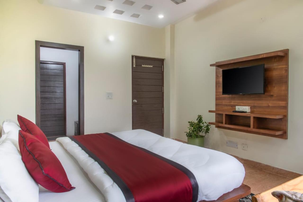 Host Jatin Kasauli Pine Villa 7Oi827O7O3 Exteriör bild